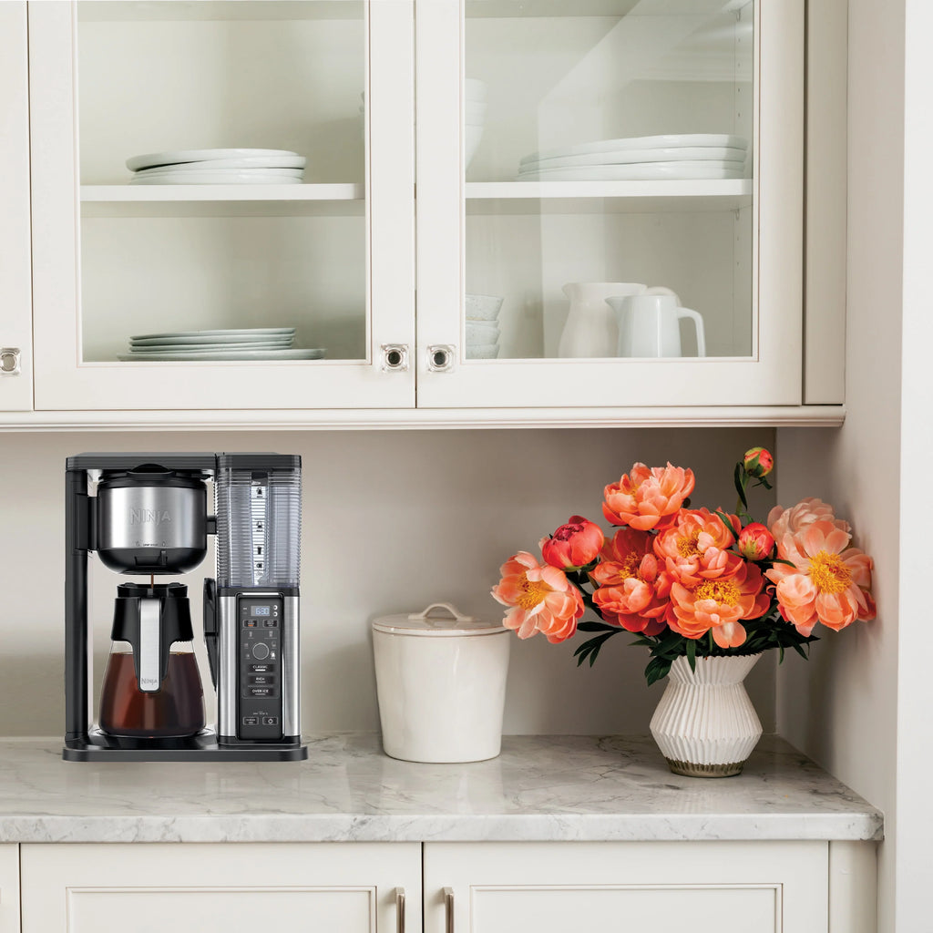 Single Serve Coffee Maker with Glass Carafe B344