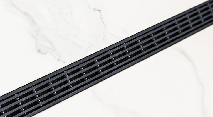 Matte Black 32x22 Complete Kit V913490