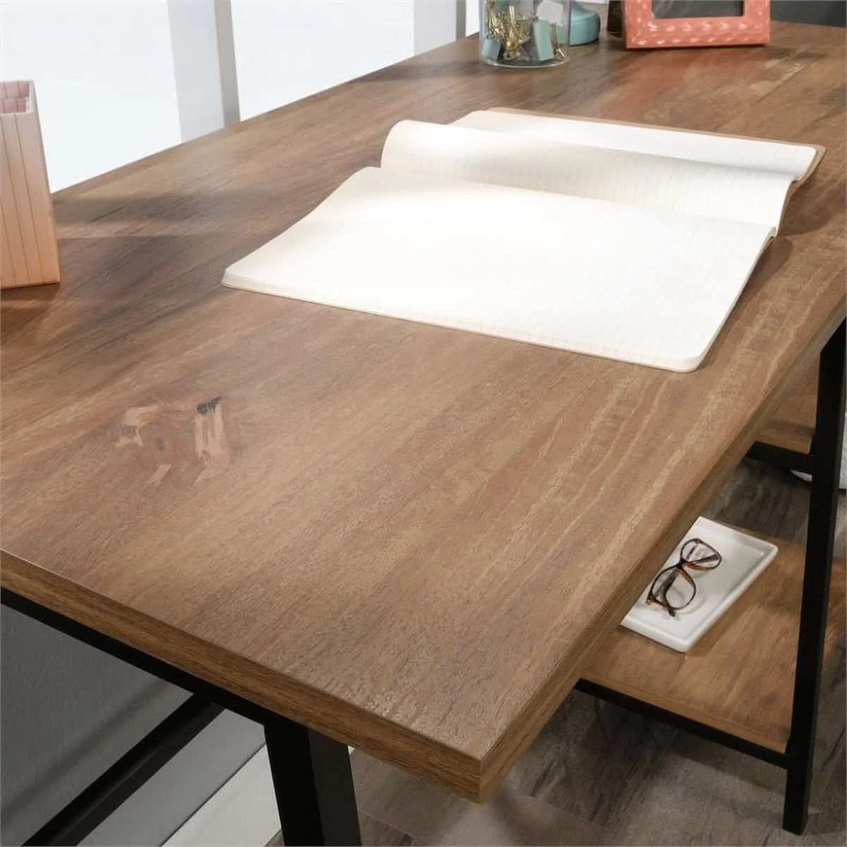 Single Pedestal Desk in Sindoori Mango S88715