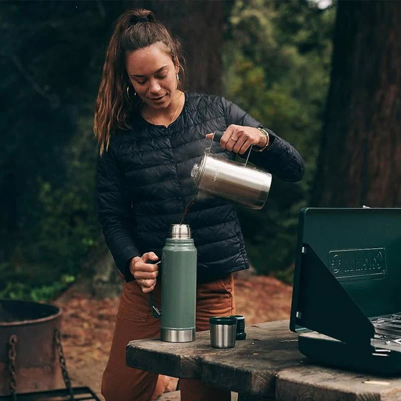 Charcoal 1.5 qt Insulated Bottle E709188