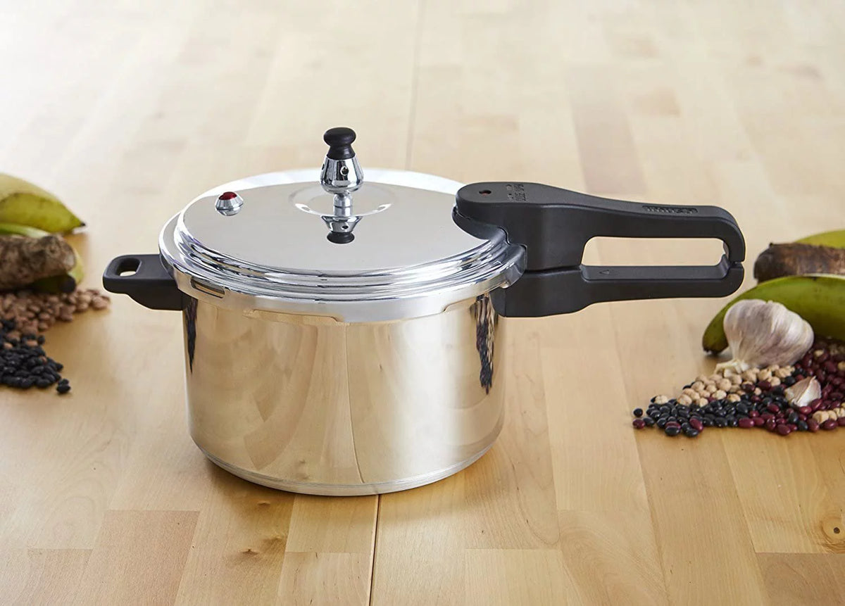 Aluminum Stovetop Pressure Cooker 4.2Qt K532
