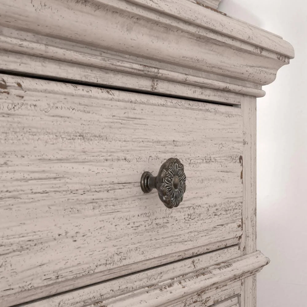 Antique White Wood Seven Drawer Dresser C102746