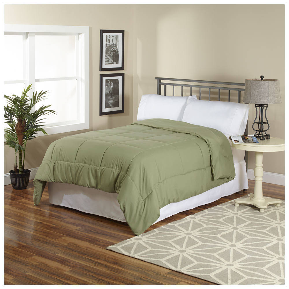 Double-Fill Down Alternative Comforter Full Sage G84006