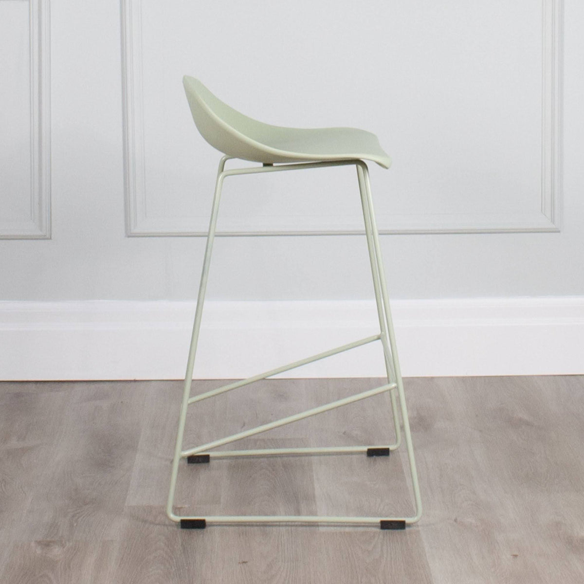Set of 2 Plastic & Metal Sled Counter Stool H3314