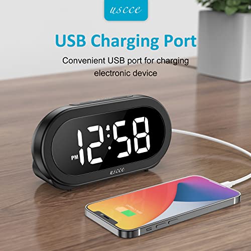 Small LED Digital Alarm Clock with Snooze, USB Charger S889451