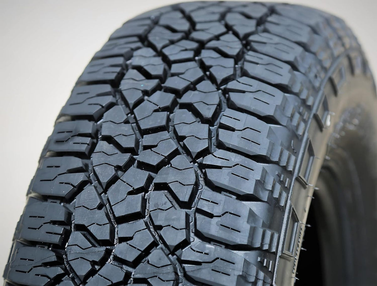 235/75R15 Radial Tire X95527
