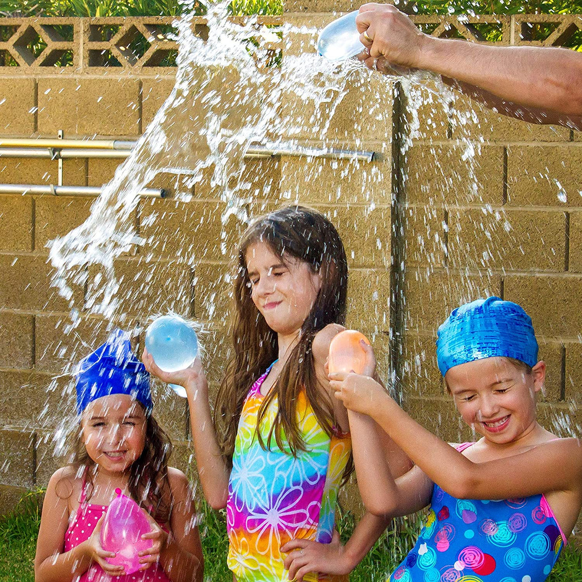 600 Easy Fill Water Balloons F256