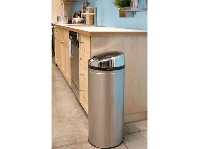 8 Gal Touchless Stainless Steel Trash Can Z73460
