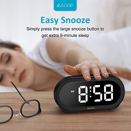 Small LED Digital Alarm Clock with Snooze, USB Charger S889451
