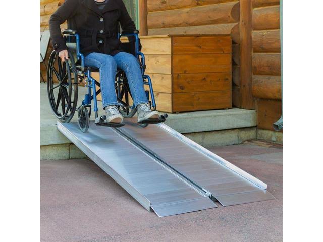 6 ft Portable Single-Fold Aluminum Wheelchair and Scooter Ramp Z281804