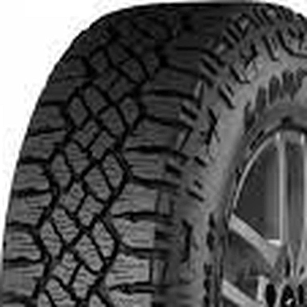 LT295/70R17 128/125S E Light Truck Tire B350690