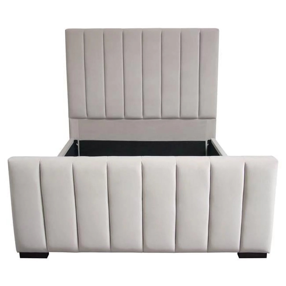 Vertical Channel Tufted Eastern King Bed Q240