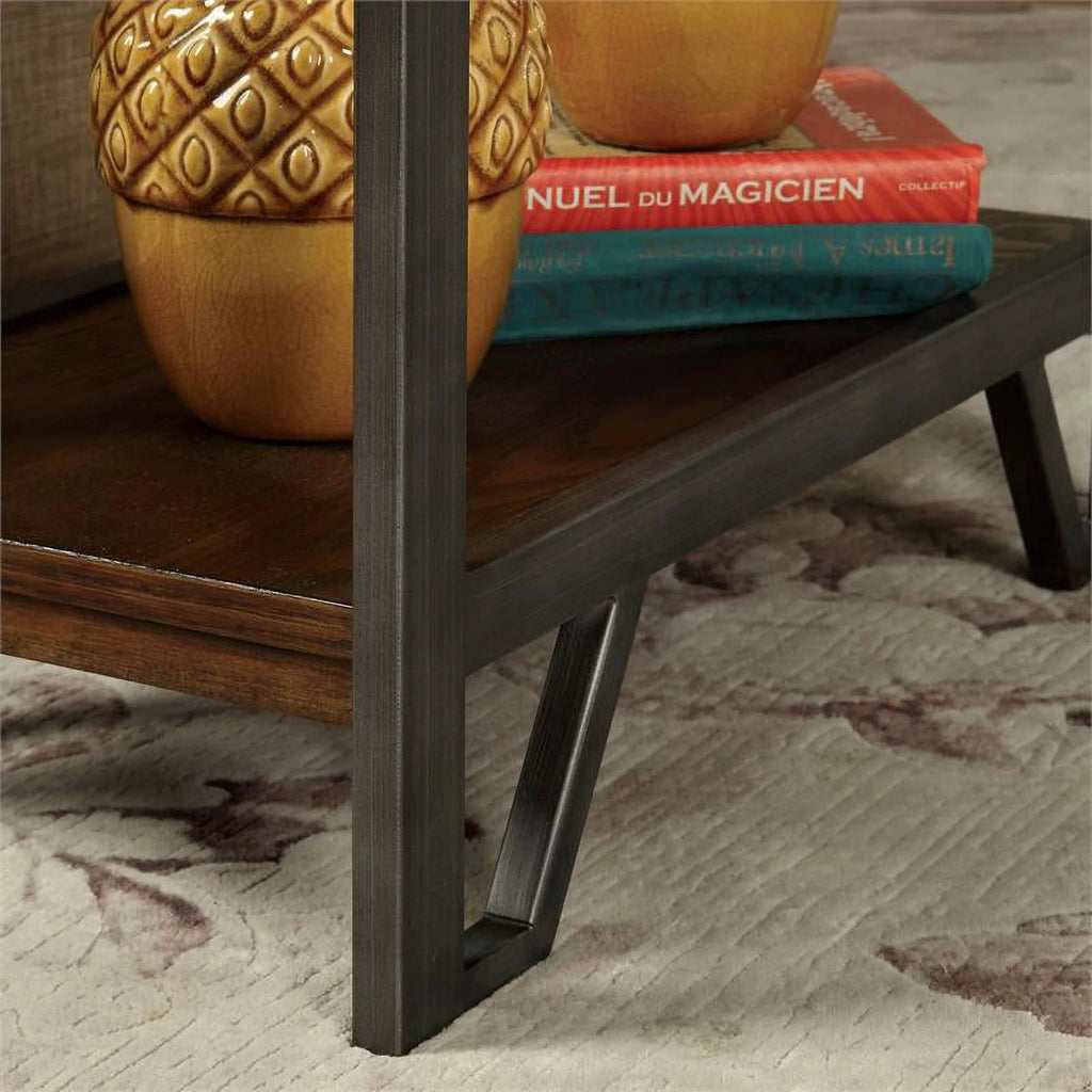 Farmhouse Wood 1-Drawer Side Table in Oak J309197