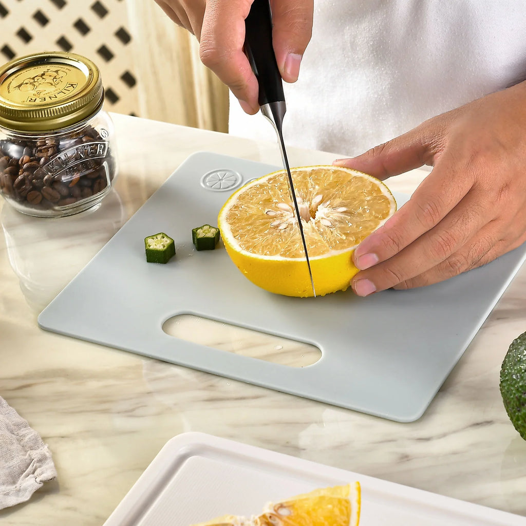 Chalk White Plastic Cutting Board Set with Defrosting Tray O91898