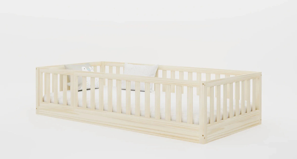 Hardwood Toddler Floor Bed with Gate C160126