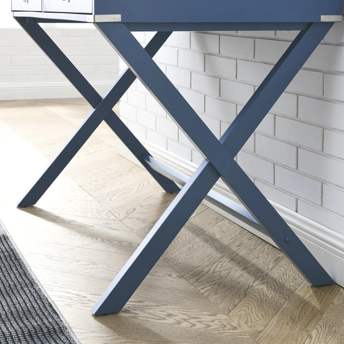 Solid Wood Computer Desk with Drawers Q823274